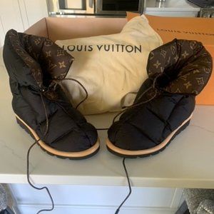 Louis Vuitton Pillow Comfort Ankle Boots